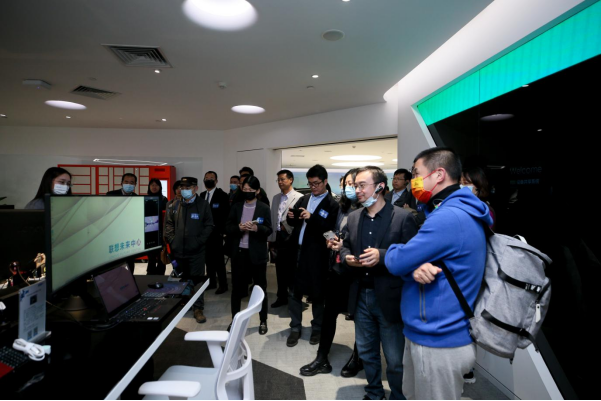 12B084555CF2C027CE35783DA65_E5965E7D_EBD96