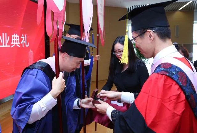 C5E1F3C128FE8D572306ADFECB4_2F0F3B4D_C547