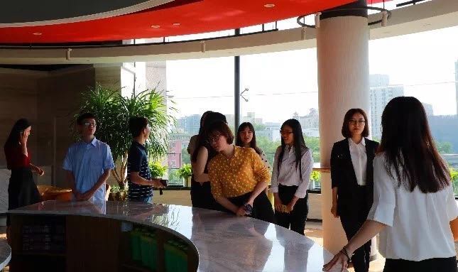 BEA0ECE04FE69DCC703F68738D9_4A9F606C_B0D0