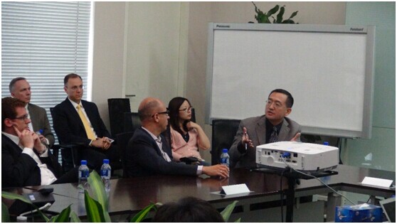 北大NG视讯 邱凌云教授 点评