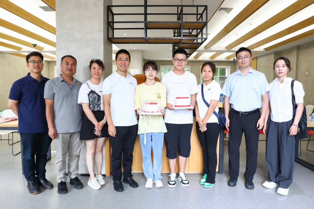 CF42227CA4DC874C26E16FB1794_40717718_13922