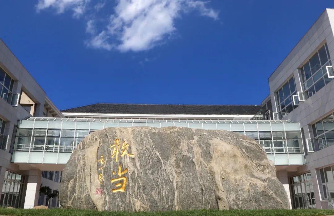 F19FECE0A70C88A08F105AAAC54_69802CDC_1A950