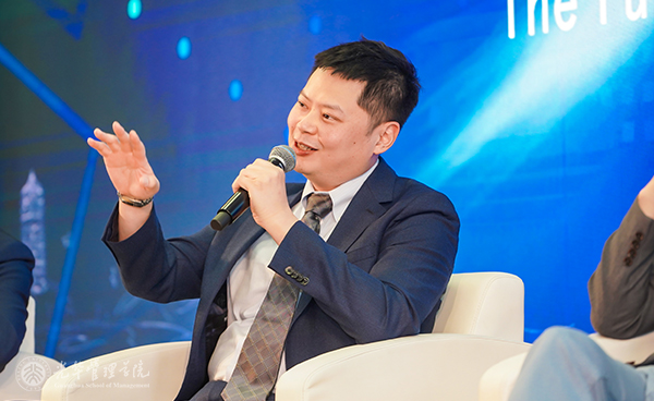 52AE0200277B4F2041B15979DD3_3CD73E2D_2FDC2